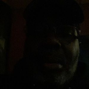 Meet your Posher, Cameron